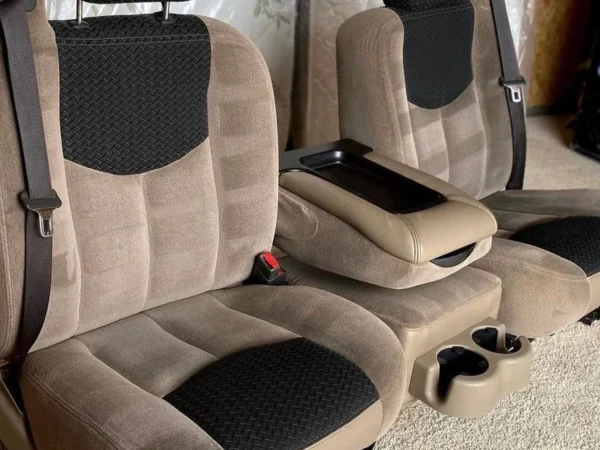 1999-2000 CHEVY SILVERADO 40-20-40 TRUCK SEATS