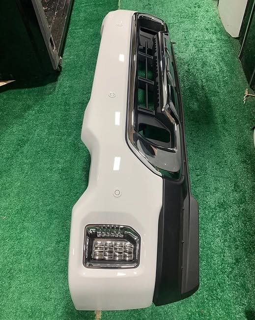 2020-2023 GMC Sierra Denali 2500HD/3500HD Front Bumper for Sale - Image 7